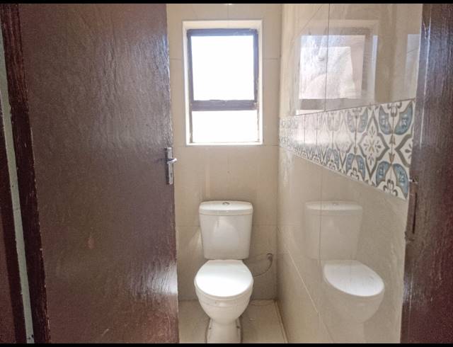 4 BEDROOM HOUSE FOR SALE IN SEBOKENG ZONE 10